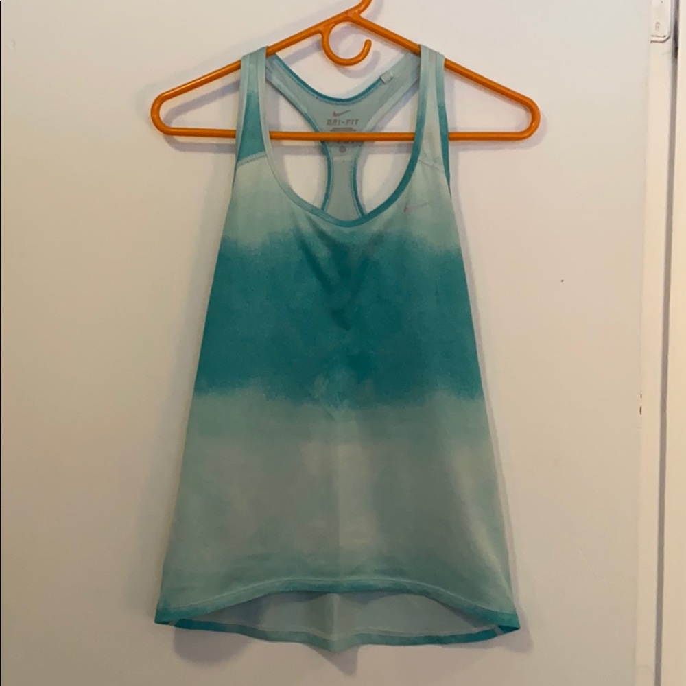 Nike tank